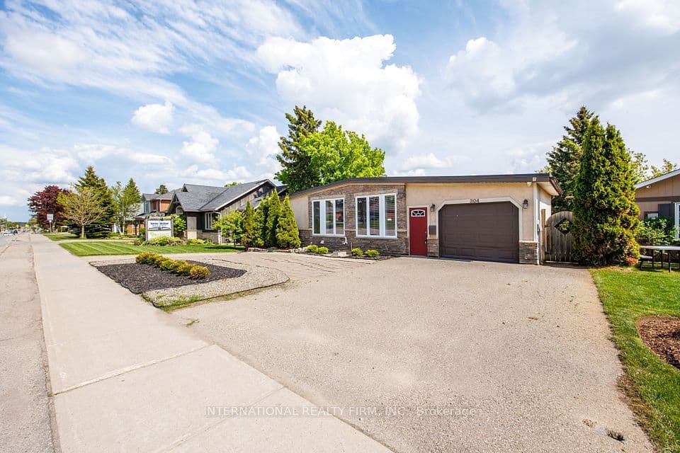 304 Broadway, Orangeville, ON L9W 1L3 – photo 3
