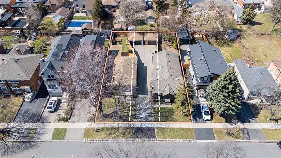 200 & 204 Delta Street, Toronto, ON M8W 4E4 – main photo