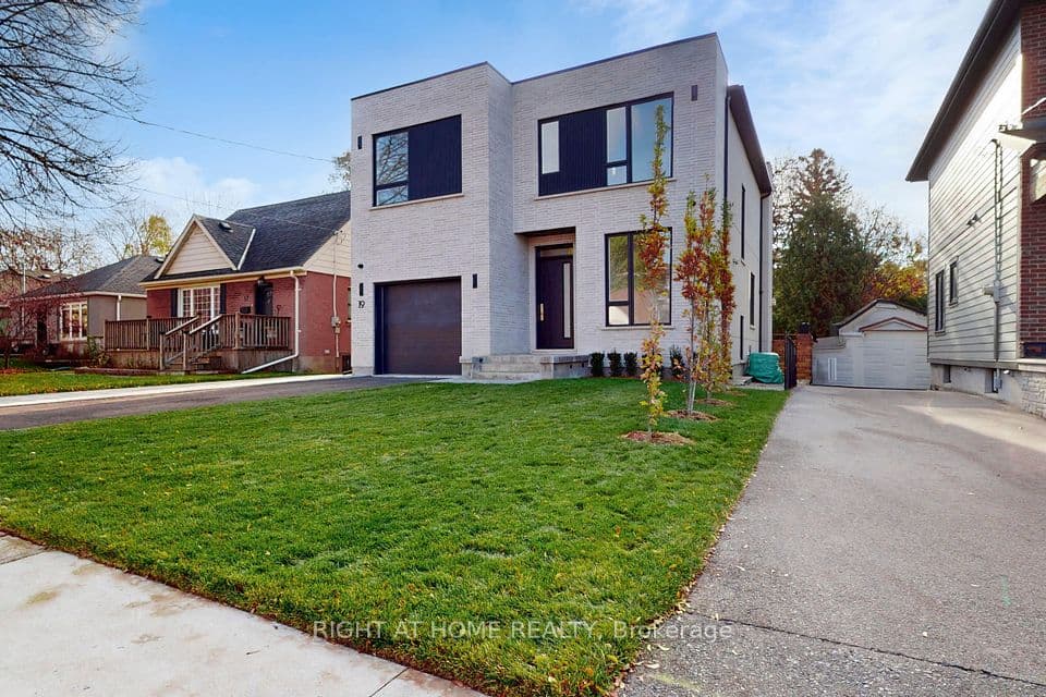 19 Putney Road, Toronto, ON M8W 2K6 – photo 2