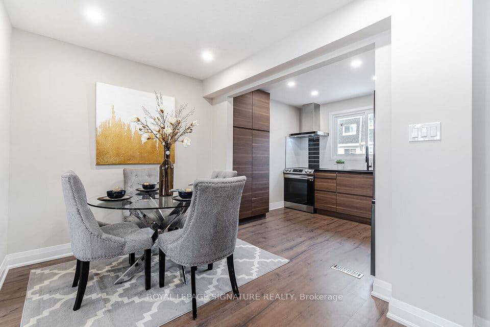 830 Westlock Road 38A, Mississauga, ON L5C 1K6 – photo 2