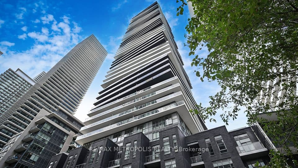 56 Annie Craig Drive 3307, Toronto, ON M8V 0C8 – main photo