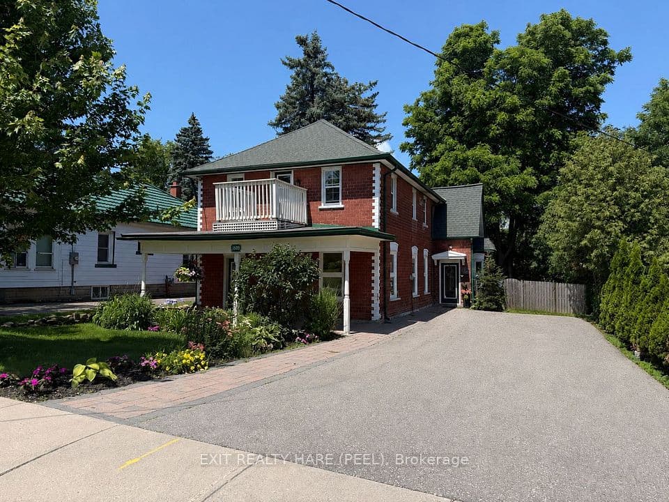 31 Brock Street, Halton Hills, ON L7J 1N3 – main photo