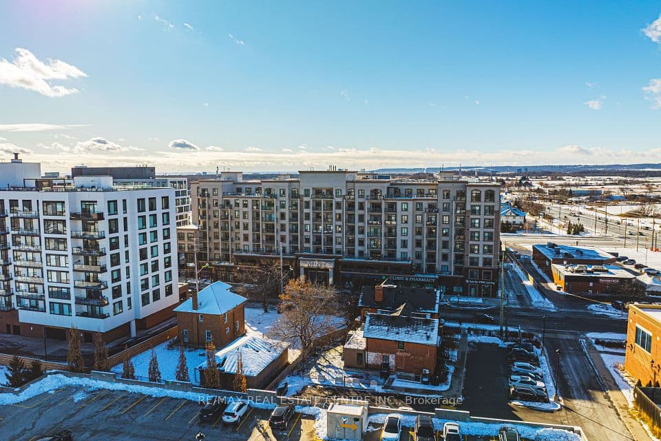 2486 Old Bronte Road 706, Oakville, ON L6M 0Y4 – main photo