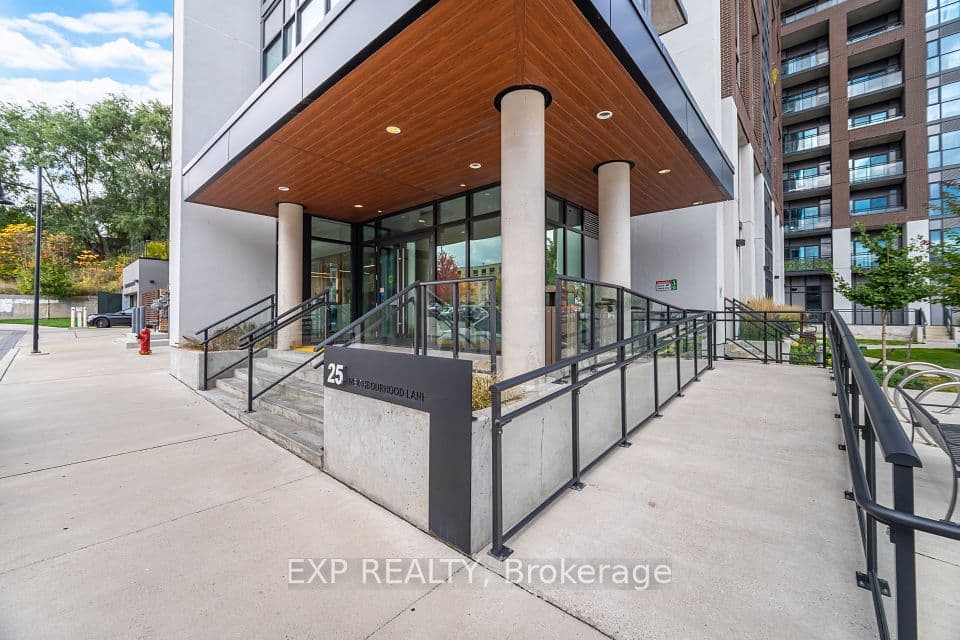 25 Neighbourhood Lane 812, Toronto, ON M8Y 0C4 – photo 3