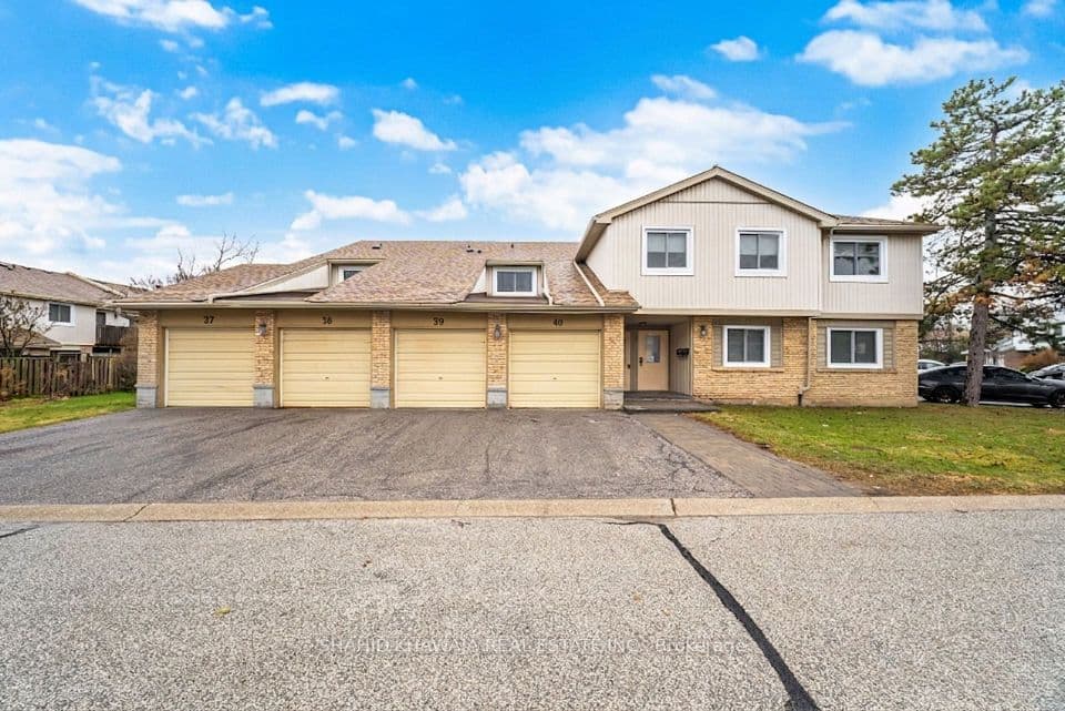 6777 Formentera Avenue 37, Mississauga, ON L5N 2M3 – main photo