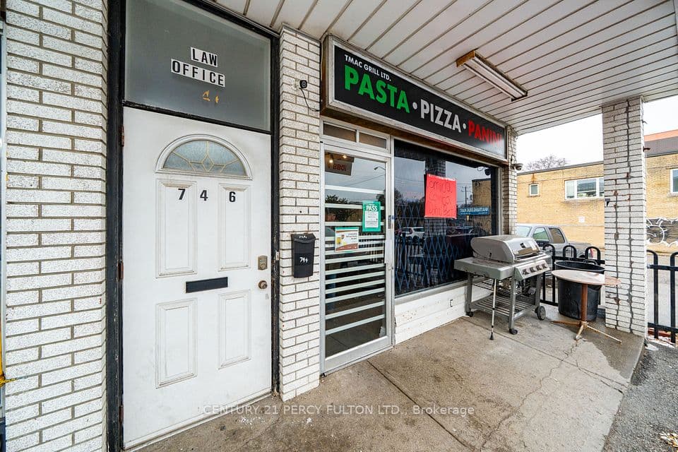744-746 Wilson Avenue, Toronto, ON M3K 1E2 – photo 3