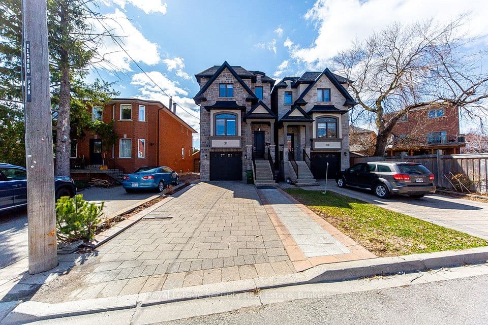 31 John Best Avenue, Toronto, ON M9N 1C4 – photo 2