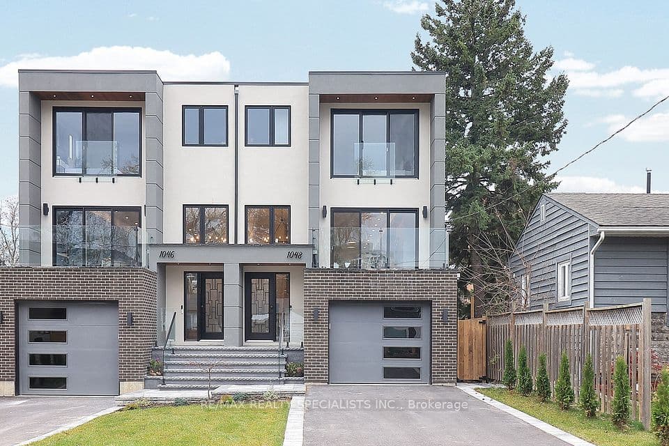 1048 ROOSEVELT Road, Mississauga, ON L5G 3Y8 – main photo