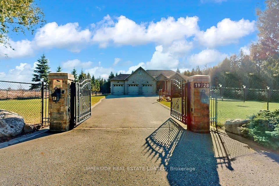 19728 Kennedy Road, Caledon, ON L7K 1Y2 – main photo