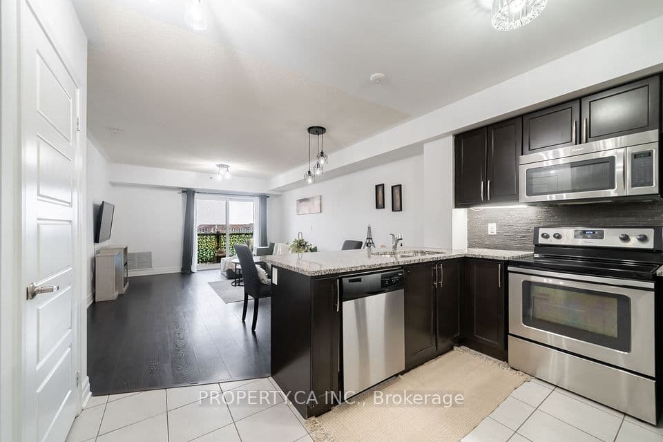 70 Baycliffe Crescent 412, Brampton, ON L7A 0Z5 – photo 2