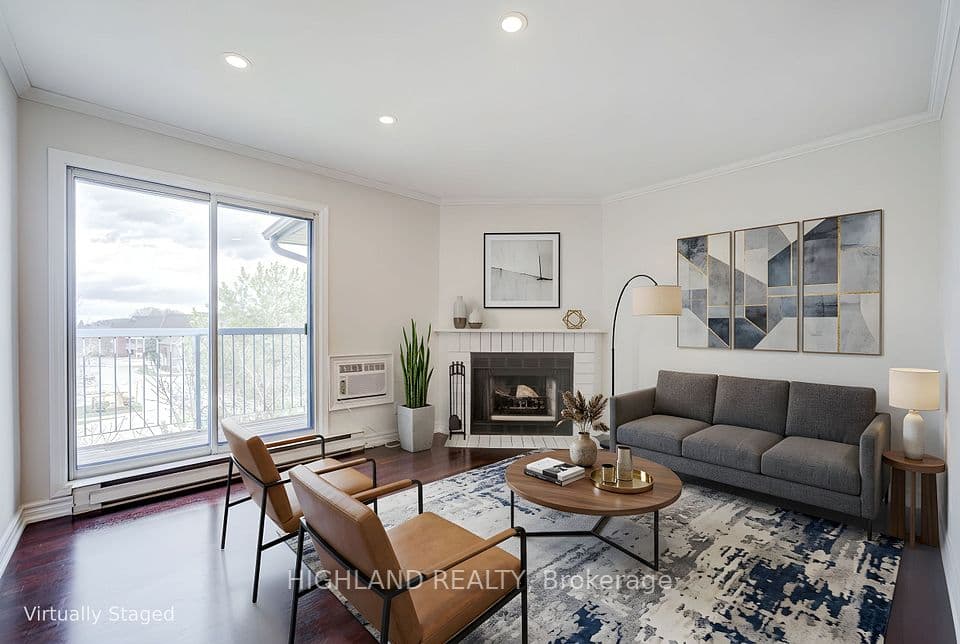 95 Trailwood Drive 1033, Mississauga, ON L4Z 3L2 – main photo