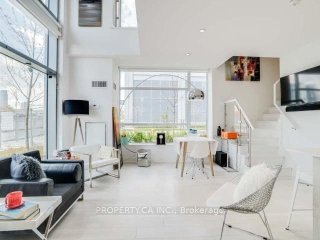 80 Marine Parade Drive WL08, Toronto, ON M8V 0A3 – main photo
