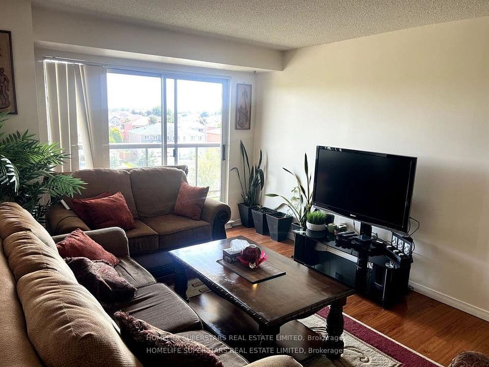 300 Ray Lawson Boulevard 416, Brampton, ON L6Y 5H5 – photo 3