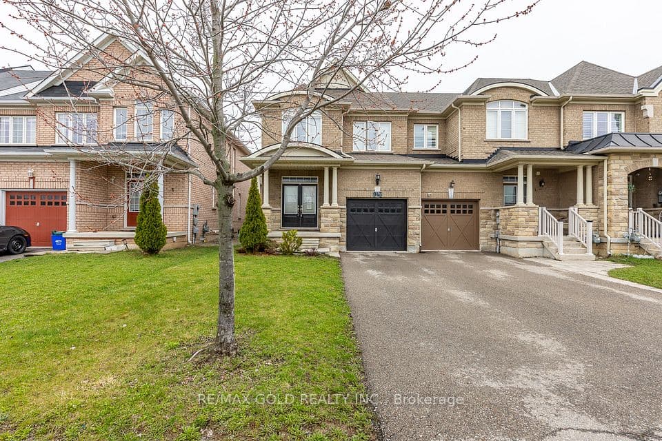943 Transom Crescent, Milton, ON L9T 8K4 – main photo