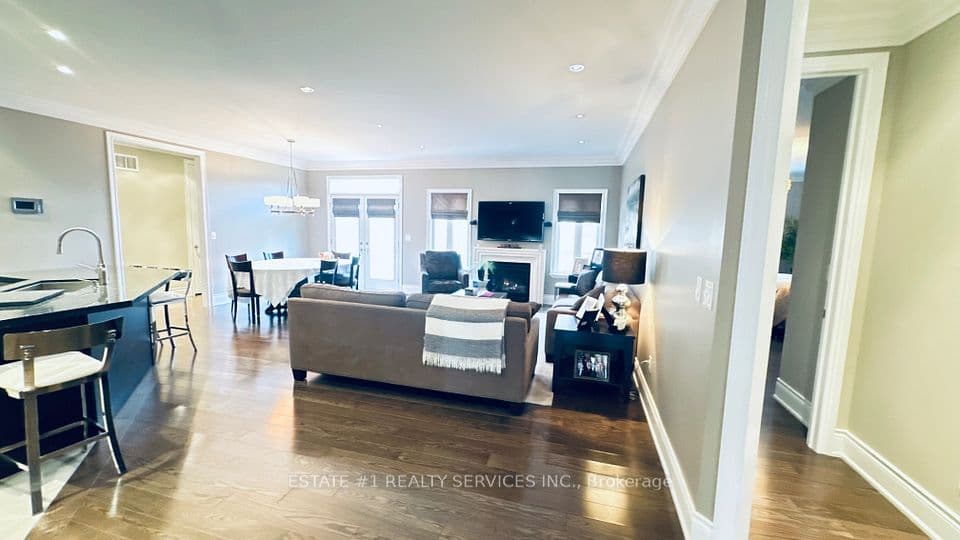 48 Beacon Hill Drive, Brampton, ON L6X 0V7 – photo 3
