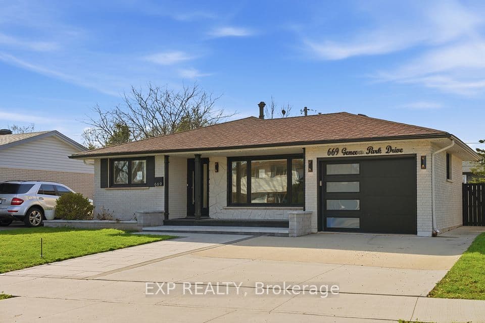 669 Geneva Park Drive, Burlington, ON L7N 3C2 – photo 2
