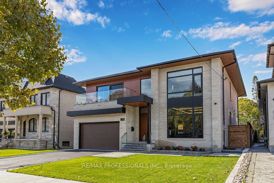 122 Ashbourne Drive, Toronto, ON M9B 4H8 – photo 2