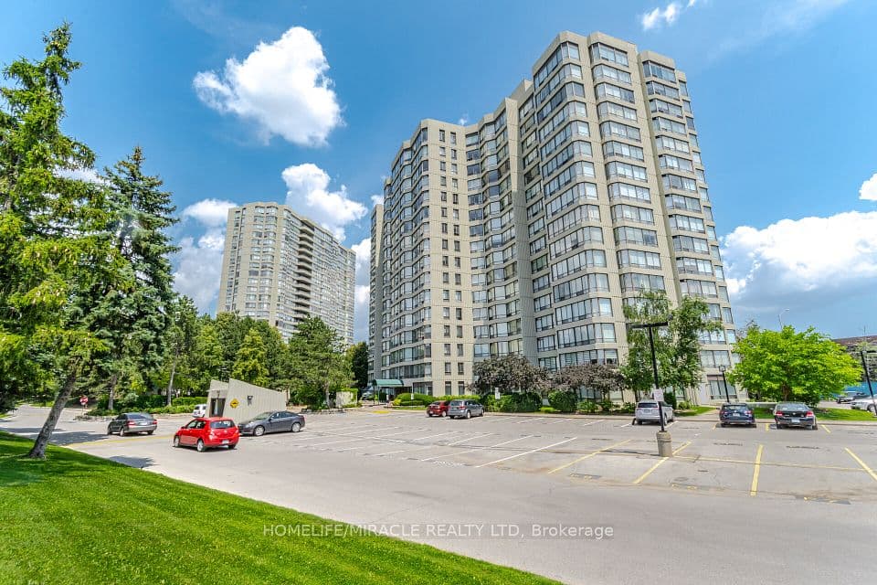 26 Hanover Road 401, Brampton, ON L6S 4T2 – main photo