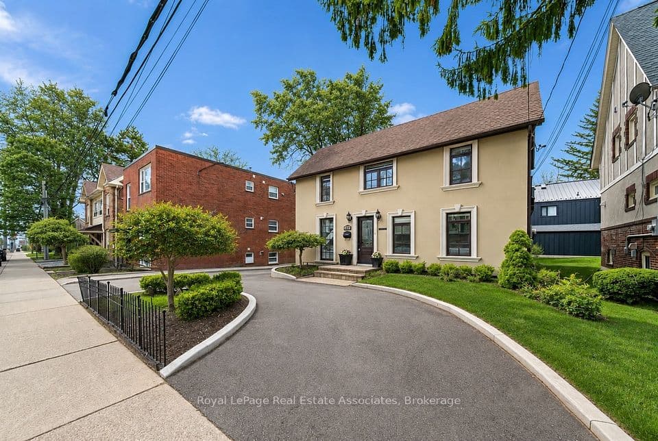 36 Mississauga Road N, Mississauga, ON L5H 2H6 – photo 2