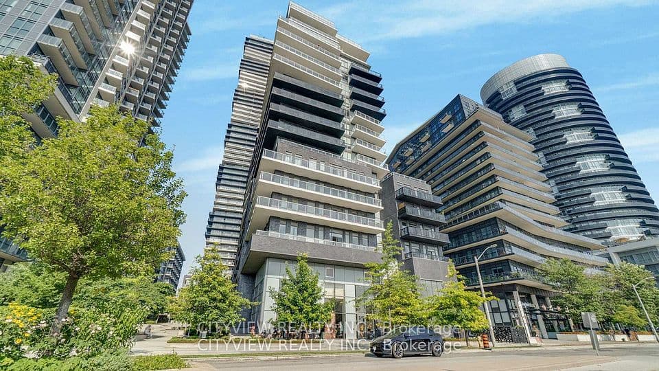 110 Marine Parade Drive 304, Toronto, ON M8V 0B6 – photo 3