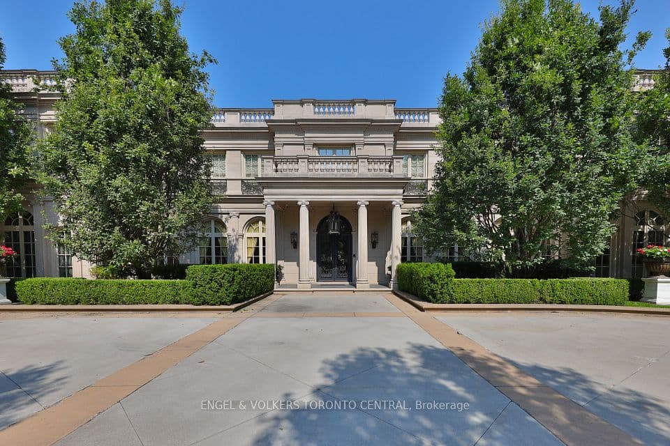489 Lakeshore Road E, Oakville, ON L6J 1K4 – main photo