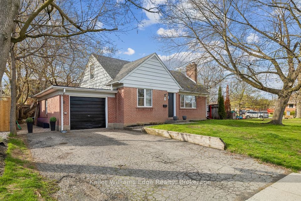 7 Washington Avenue, Oakville, ON L6K 1W5 – photo 3