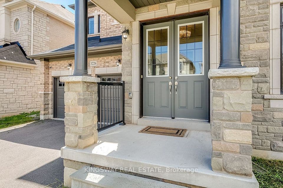 3226 William Rose Way, Oakville, ON L6H 0T6 – photo 3