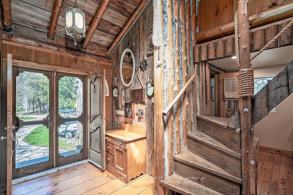6099 Cedar Grove, Burlington, ON L7P 0N1 – photo 3
