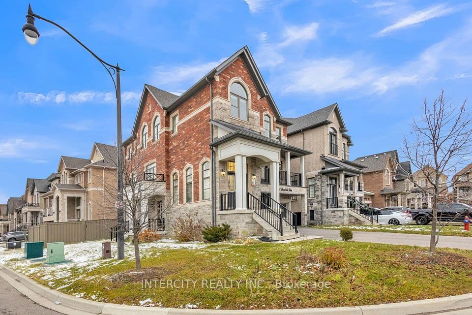 45 Roulette Crescent, Brampton, ON L7A 4R6 – photo 3