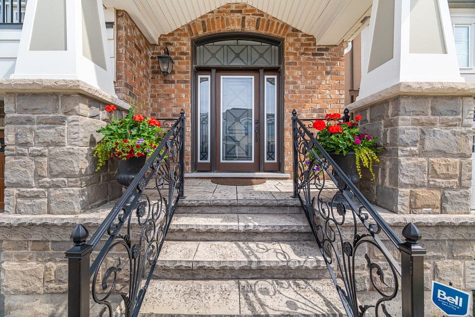 156 Camellia Crescent, Oakville, ON L6H 1L2 – photo 3