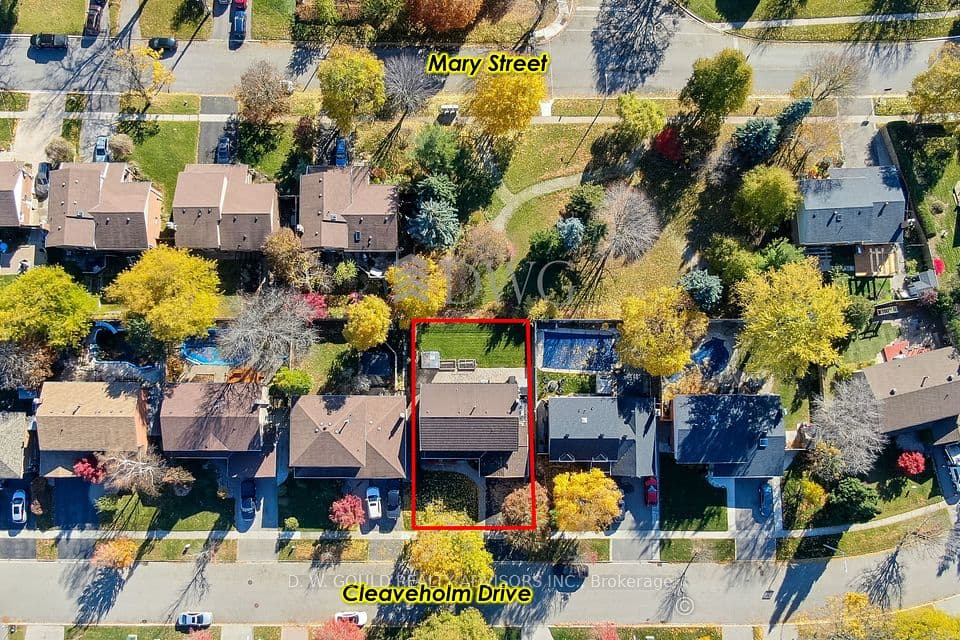 41 Cleaveholm Drive, Halton Hills, ON L7G 3E3 – photo 3