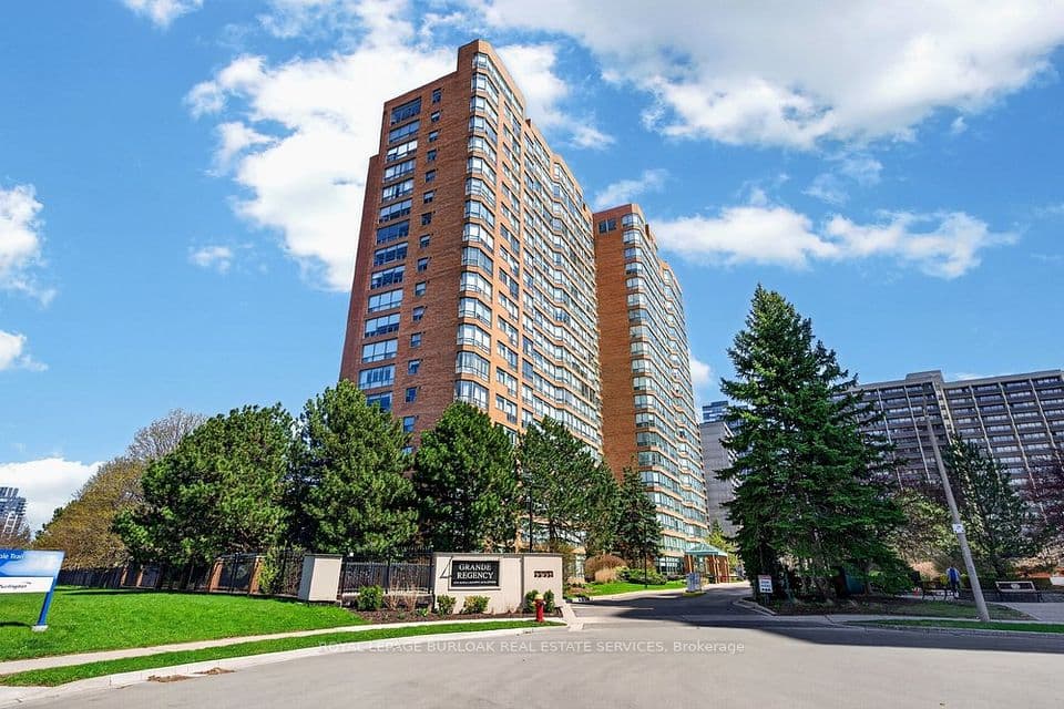 1276 Maple Crossing Boulevard 1503, Burlington, ON L7S 2J9 – main photo