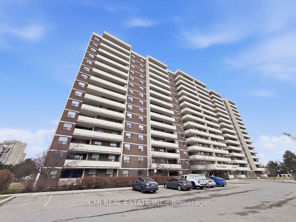 3 Lisa Street 308, Brampton, ON L6T 4A2 – photo 2