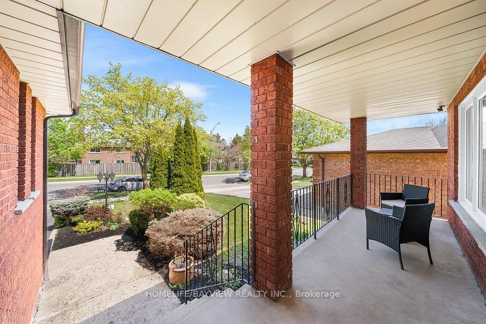 2602 Mason Heights, Mississauga, ON L5B 2S2 – photo 2