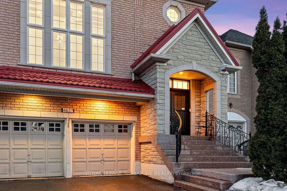 4637 James Austin Drive, Mississauga, ON L4Z 4H2 – photo 2