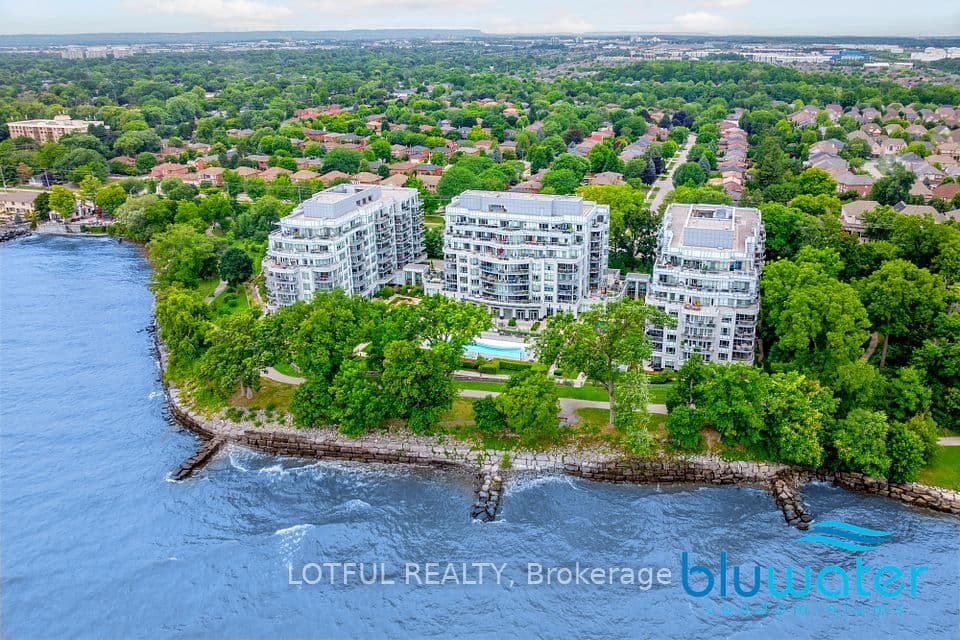 3500 Lakeshore Road W 711, Oakville, ON L6L 0B4 – main photo