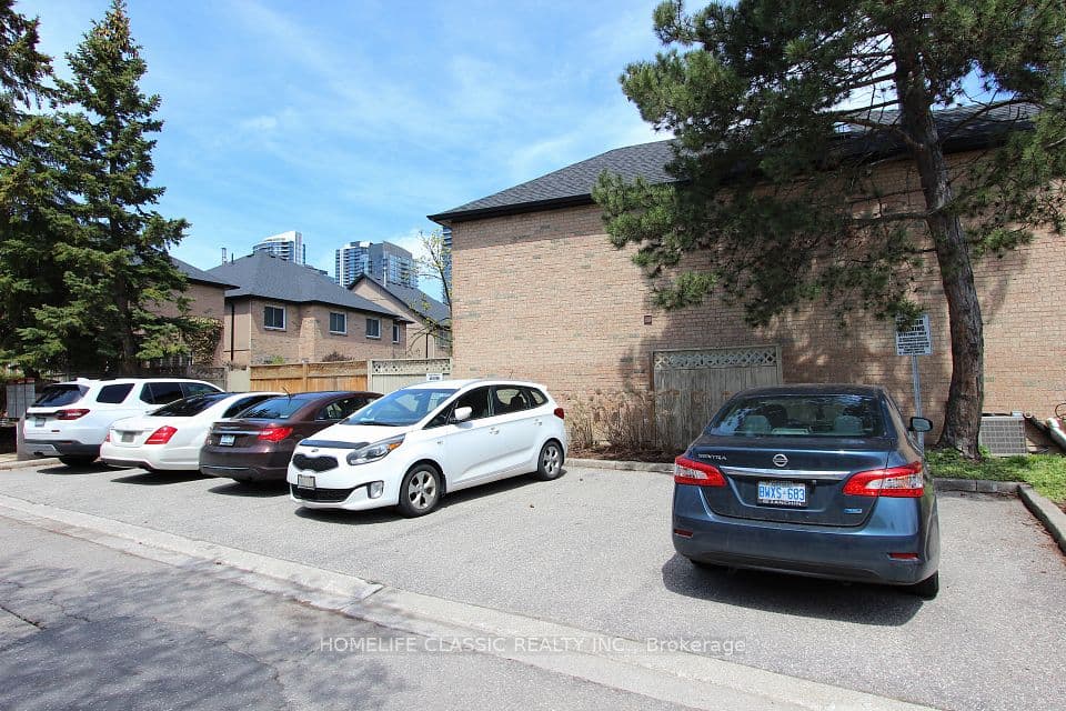 4635 Regents Terrace 51, Mississauga, ON L5R 1W8 – photo 3