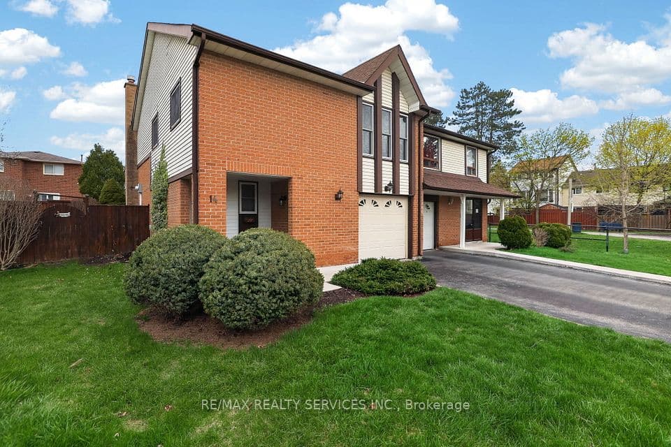 14 Brighton Place, Brampton, ON L6Z 1G4 – main photo