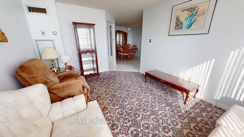 12 Laurelcrest Street 907, Brampton, ON L6S 5Y4 – main photo