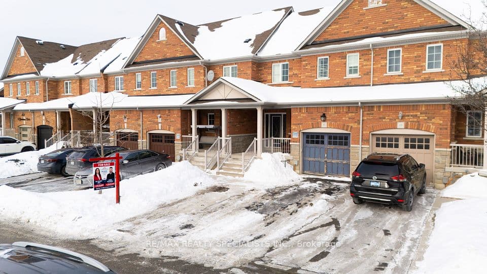 13 Burnstown Circle, Brampton, ON L6P 3M1 – main photo