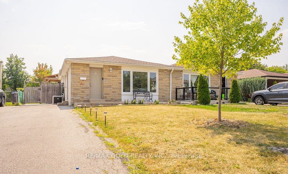 51 Davenport Crescent, Brampton, ON L6T 3L5 – photo 3
