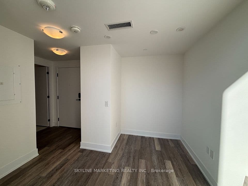 2450 Old Bronte Road 103, Oakville, ON L6M 5P6 – photo 2