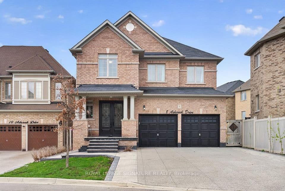 8 Ashcreek Drive, Brampton, ON L6Y 0G8 – main photo