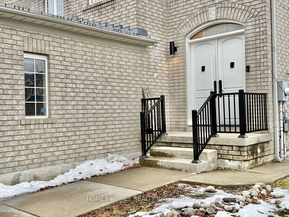 36 Frustac Trail, Caledon, ON L7E 2B6 – photo 2