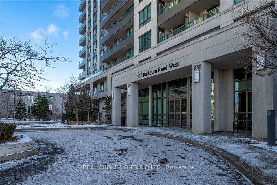 335 Rathburn Road W 312, Mississauga, ON L5B 0C8 – main photo