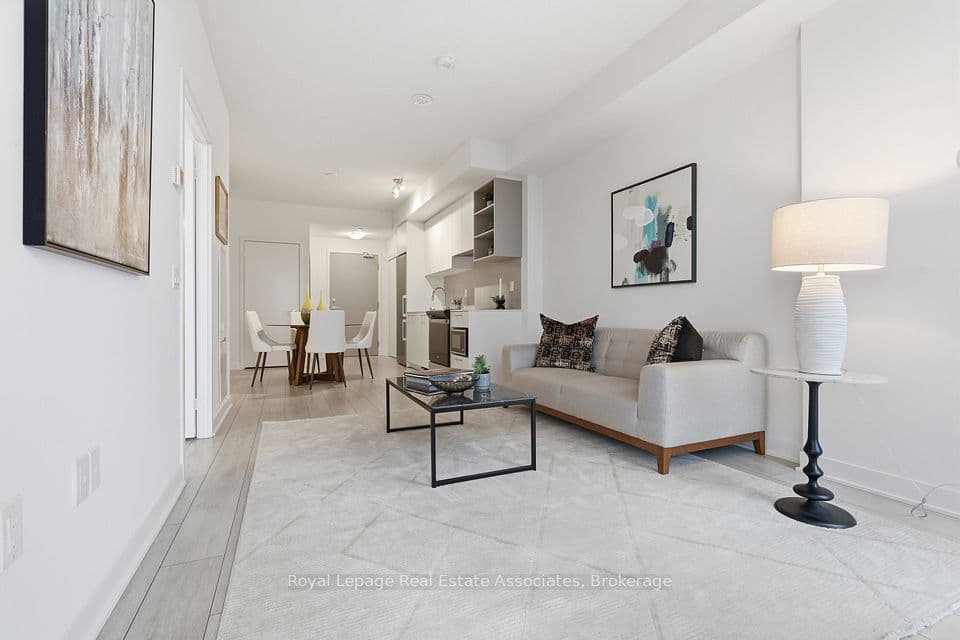 260 Malta Avenue 1106, Brampton, ON L6Y 6L7 – main photo