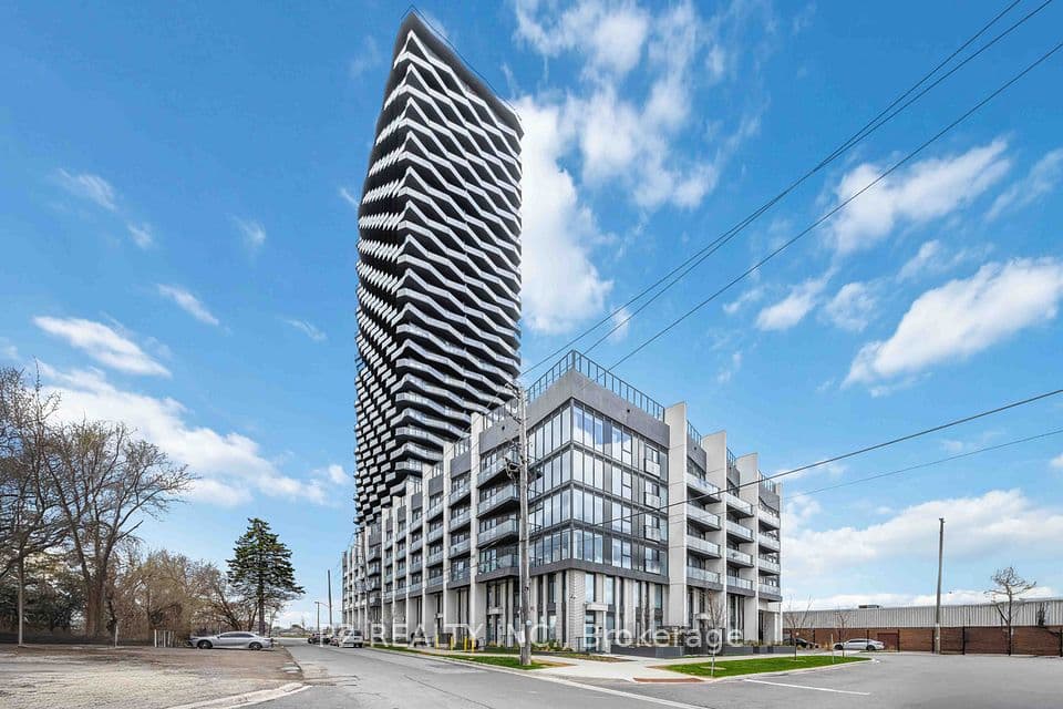 36 Zorra Street 3310, Toronto, ON M8Z 0G5 – main photo