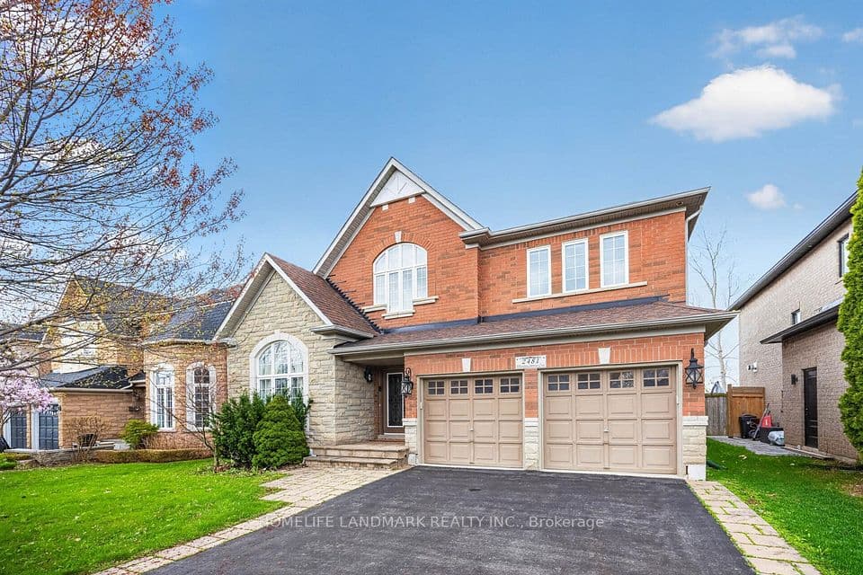 2481 Whistling Springs Crescent, Oakville, ON L6M 5G3 – main photo