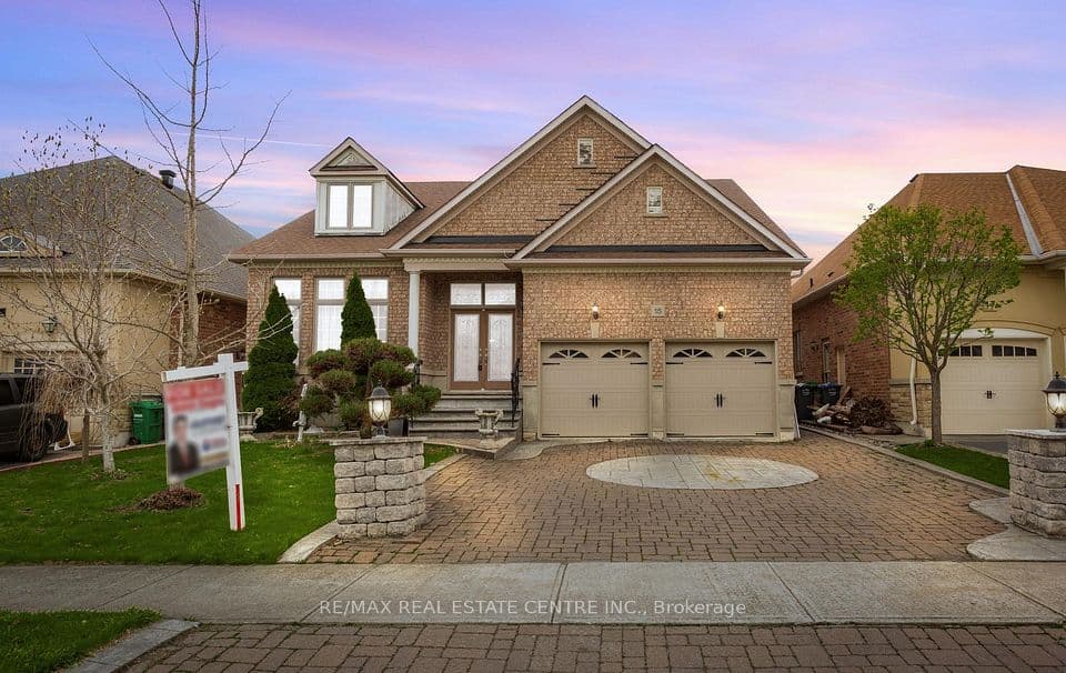 15 Concorde Drive, Brampton, ON L6P 1V3 – main photo