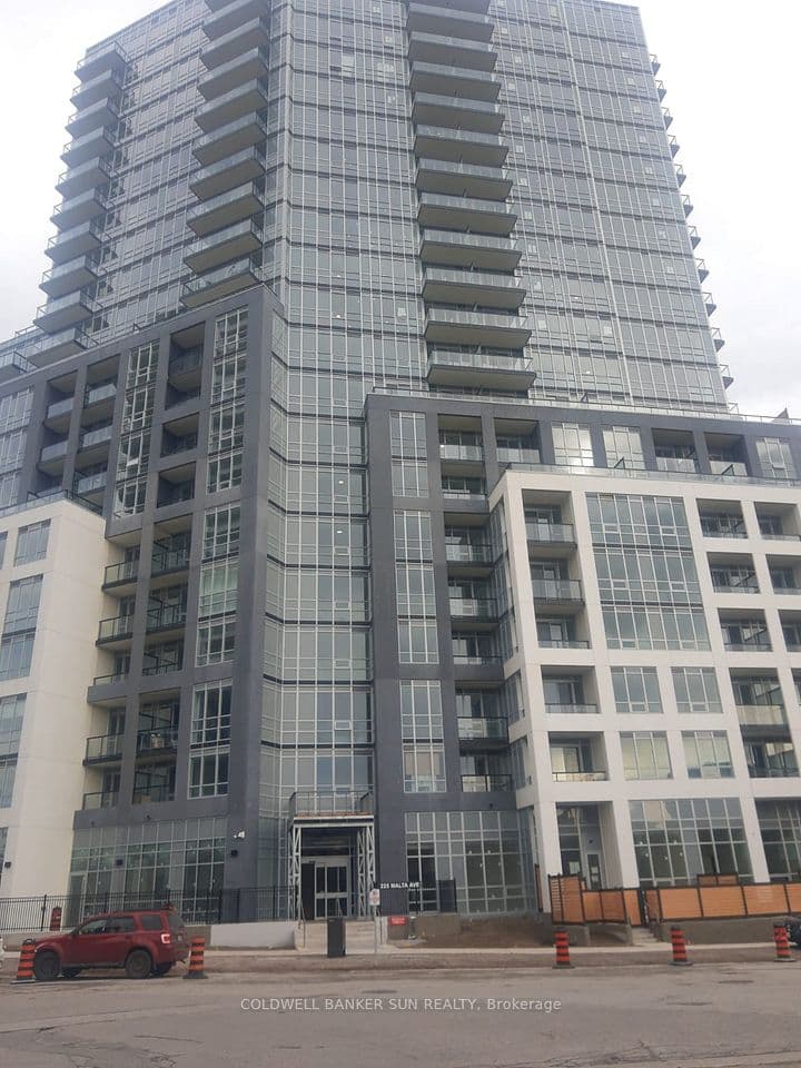 225 Malta Avenue 815, Brampton, ON L6Y 4M5 – main photo